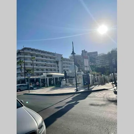 Apartamento Gran piso de 280 metros a 100 m. playa Bajondillo Torremolinos